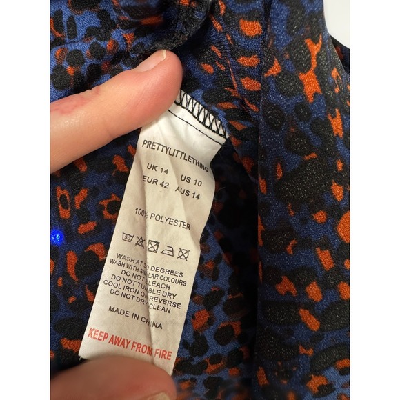 PRETTYLITTLETHING Navy Blue Orange Leopard Print Button Down Blouse Womens Sz 10 - Picture 7 of 7